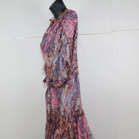 MISA - Picture 9 of 13